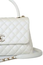 20K Iridescent White Caviar Quilted Coco Handle Medium Light Gold Hardware - Image 4