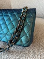 22P Iridescent Green Caviar Quilted Classic Flap Medium Light Gold Hardware - Image 7