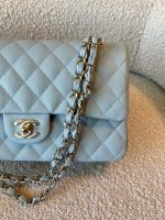 22P Light Blue Caviar Quilted Classic Flap Medium LGHW - Image 2