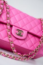 22P Pink Caviar Quilted Classic Flap Medium Light Gold Hardware - Image 8