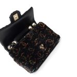 23B Black Multicolor Reversible Sequins Single Flap Bag - Image 5