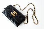 Chanel Vintage Black Lambskin Quilted Beak Tip Single Flap Bag - Image 11