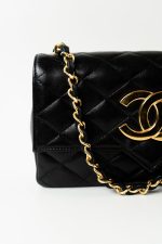 Chanel Vintage Black Lambskin Quilted Beak Tip Single Flap Bag - Image 12