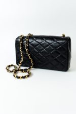Chanel Vintage Black Lambskin Quilted Beak Tip Single Flap Bag - Image 13