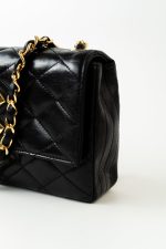 Chanel Vintage Black Lambskin Quilted Beak Tip Single Flap Bag - Image 20