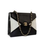 Vintage Black and White Lambskin Envelope Shoulder Bag Gold Hardware - Image 8