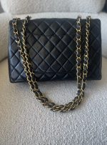 Vintage Black Lambskin Quilted Jumbo GHW - Image 4