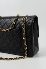 Black Vintage Lambskin Quilted Classic Flap Medium GHW - Image 9
