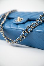 20S Blue Caviar Quilted Classic Flap Medium Light Gold Hardware - Image 9