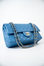 20S Blue Caviar Quilted Classic Flap Medium Light Gold Hardware - Image 16