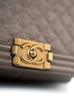 18A Taupe/ Khaki Brown Caviar Quilted Old Medium Boy Bag Antique Gold Hardware - Image 6