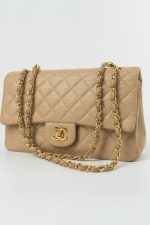 Vintage Beige Lambskin Quilted Classic Flap Medium GHW