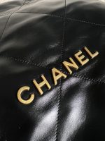 Chanel 22 Shiny Calfskin Quilted Drawstring Bag GHW - Image 10