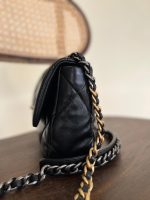 Chanel Black Lambskin Quilted 19 Flap Small Mixed Hardware - Image 5