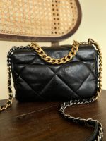 Chanel Black Lambskin Quilted 19 Flap Small Mixed Hardware - Image 7