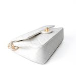 Chanel Vintage White Lambskin Quilted Classic Flap Medium GHW - Image 5