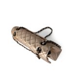 Gold Metallic Lambskin Quilted Classic Flap Medium Gold / Black - Image 4