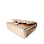 Gold Metallic Lambskin Quilted Classic Flap Medium Gold / Black - Image 12