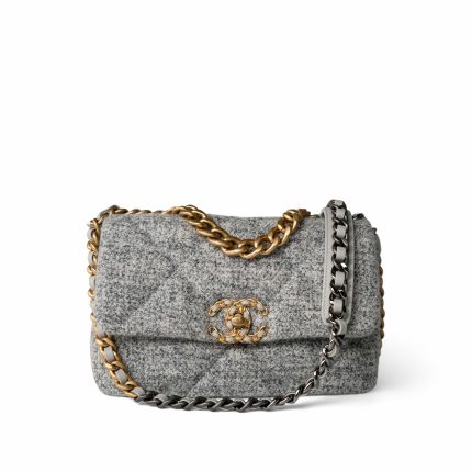 Light Grey Ecru Quilted 19 Flap Small Mixed Hardware