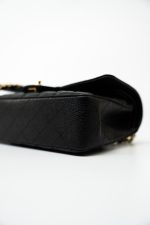 (Rev) Medium Black Caviar Quilted Classic Flap Gold Hardware - Image 8