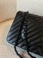 So Black Lambskin Chevron Medium Classic Flap - Image 6