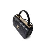 Trendy CC Black Lambskin Quilted Small Light Gold Hardware - Image 6