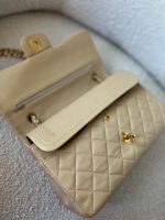 Vintage Beige Lambskin Quilted Classic Flap Medium GHW - Image 3