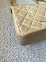 Vintage Beige Lambskin Quilted Classic Flap Medium GHW - Image 10