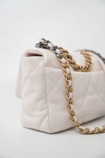 21p White 19 Lambskin Quilted 19 Flap Small - Image 16
