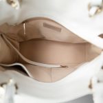 Chanel 22P Small White Zipped Shopping Bag - Image 15