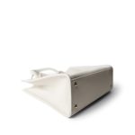 Chanel 22P Small White Zipped Shopping Bag - Image 8