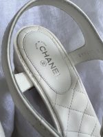 Chanel White Quilted Leather Sandals - 38 1/2 - Image 10