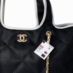 23M Coco Maxi Beach Shopping Tote Black Quilted - Image 11