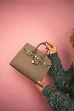 Birkin 25 Etoupe Veau Togo Gold Plated B Stamp - Image 10