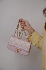 24S Pink Iridescent Lambskin Quilted Pearl Chain Flap Bag Aged Gold Hardware - Image 10