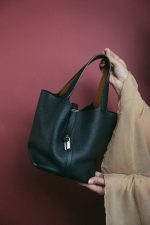 Picotin 22 Black Taurillon Clemence Tan Handles Palladium Plated A Stamp - Image 12