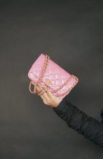 23A Pink Calfskin Quilted Phone Holder With Chain Aged Gold Hardware - Image 10