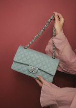 22C Dark Green Caviar Quilted Classic Flap Medium Light Gold Hardware - Image 10