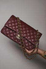 18C Dark Red Glittery Caviar Quilted Medium Classic Flap Aged Gold Hardware - Image 10
