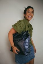 22A Metallic Navy Calfskin Quilted 22 Medium Hobo Bag - Image 6