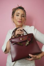 Kelly Sellier 28 Rouge H Box Calfskin Gold Plated (R) Stamp - Image 2