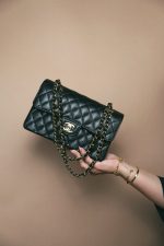 Black Caviar Quilted Small Classic Flap Gold HW - Image 10