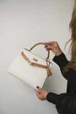 Kelly Sellier 28 Bi-Color Horseshoe (HSS) White / Natural Sable Evergrain Gold Plated A Square Stamp - Image 10