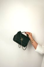 20B Black Caviar Quilted Business Affinity Flap Small Light Gold Hardware - Image 10