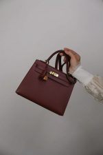 Kelly Sellier 25 Rouge H Veau Epsom Gold Plated Y Stamp - Image 10