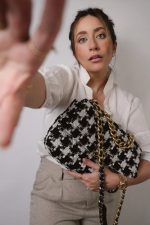 Black White Ecru Houndstooth Tweed Quilted Large 19 Flap Mixed Hardware - Image 2