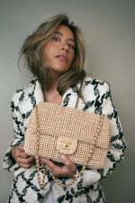 Beige Pearl Quilted Paris Cosmopolite Single Flap Bag Aged Gold Hardware - Image 2