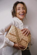 Beige Lambskin Quilted Classic Flap Medium Aged Gold Hardware - Image 6