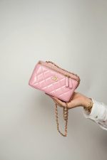 Pink Glazed Calfskin Quilted Small Vanity Case Gold Hardware - Image 10