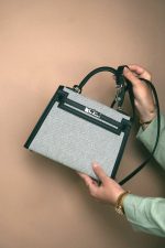 Kelly Sellier 25 Noir Écru Swift Toile Palladium Plated B Stamp - Image 10